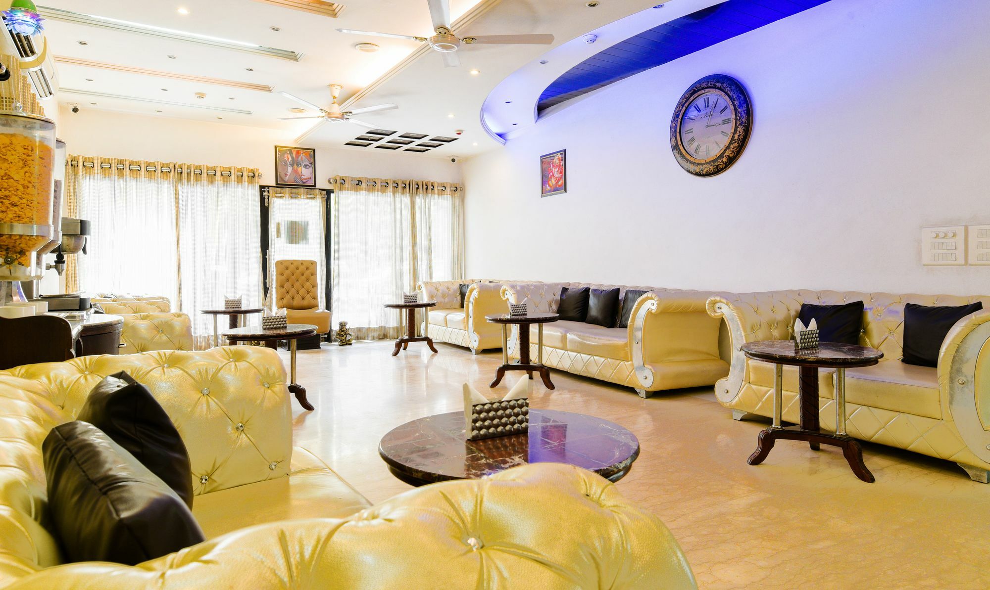 Hotel Baljeet Lodge New Delhi Ngoại thất bức ảnh